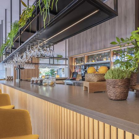 Innside By Melia Valencia Oceanic Bagian luar foto