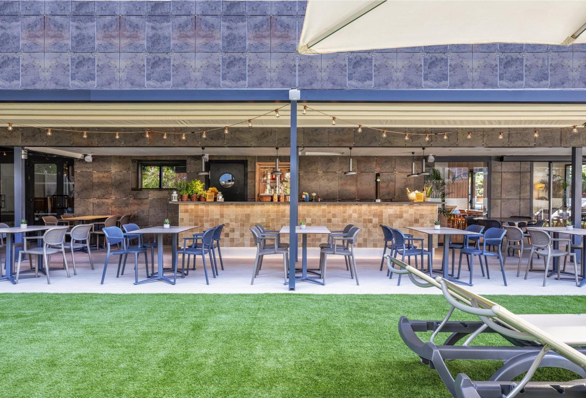 Innside By Melia Valencia Oceanic Bagian luar foto