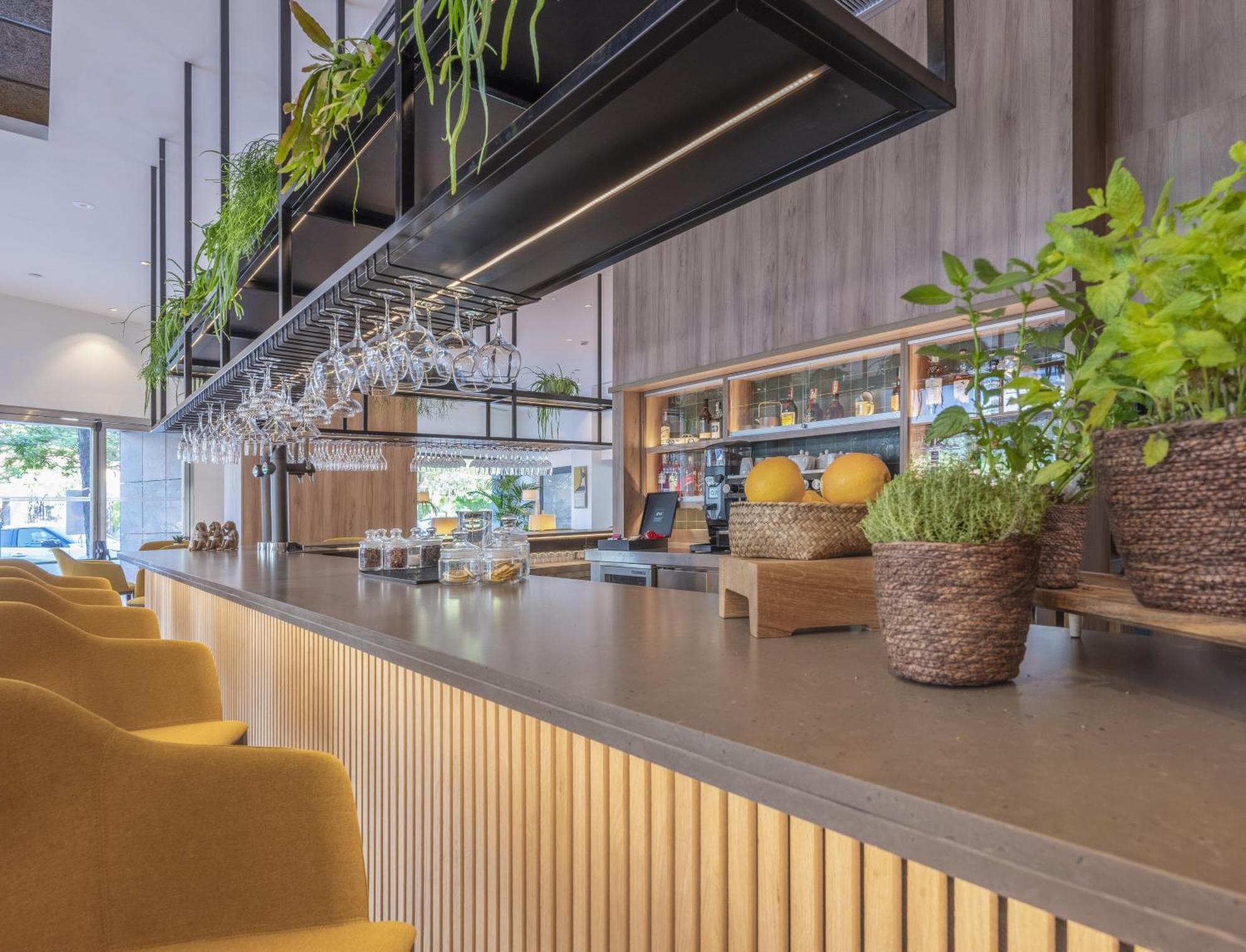 Innside By Melia Valencia Oceanic Bagian luar foto